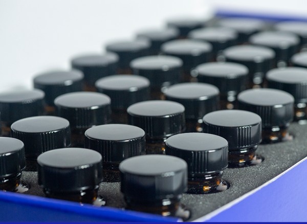 Heterogeneous PGM catalyst screening kit